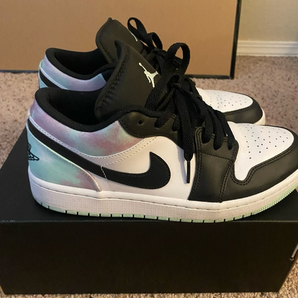 Jordan 1 Low